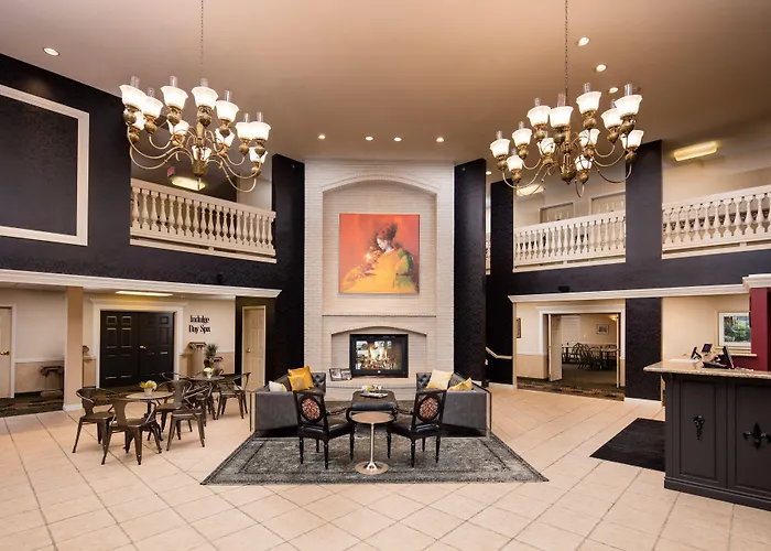 Wyndham Garden & Day Galena