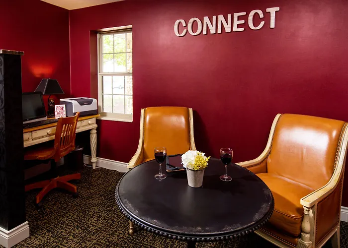 Wyndham Garden & Day Hotel 3*