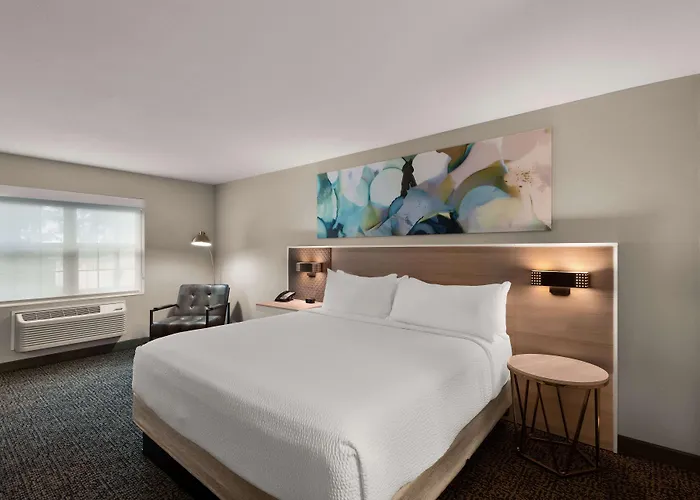 Wyndham Garden & Day
